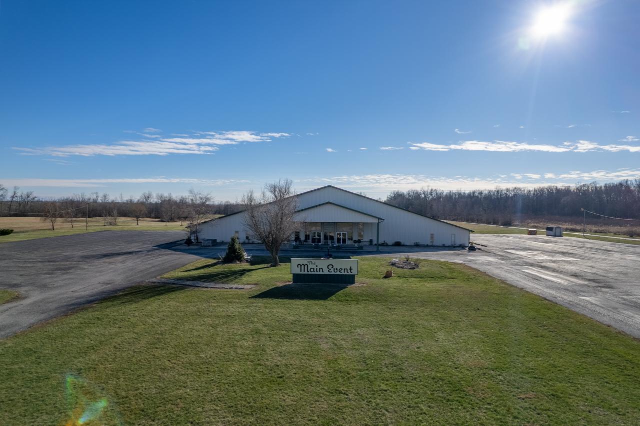 Property Image for 10001 E Margaret Dr.