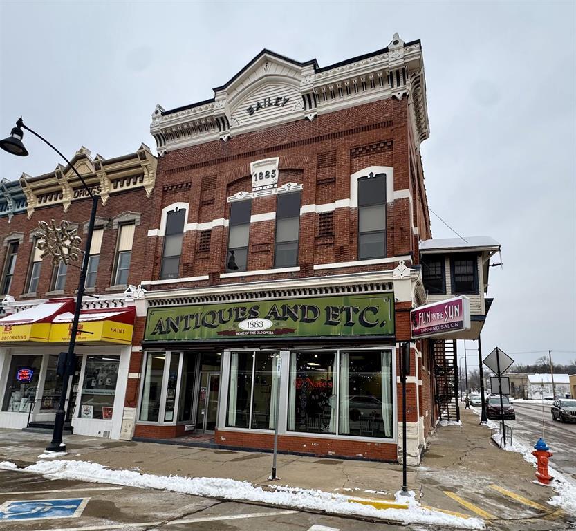 Property Image for 50 N Church St