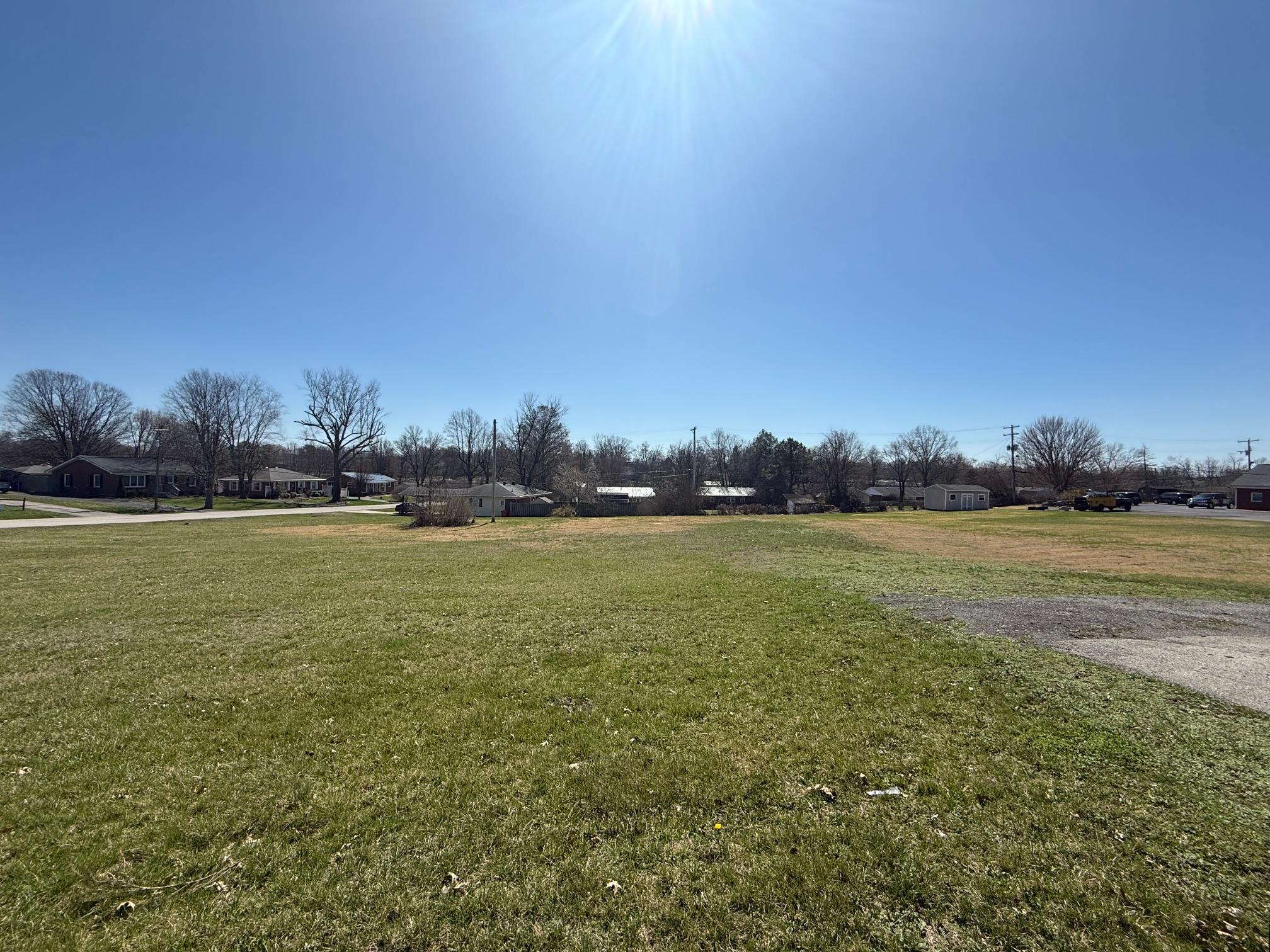 Property Image for 1701 Louisville Rd Lots 1-3