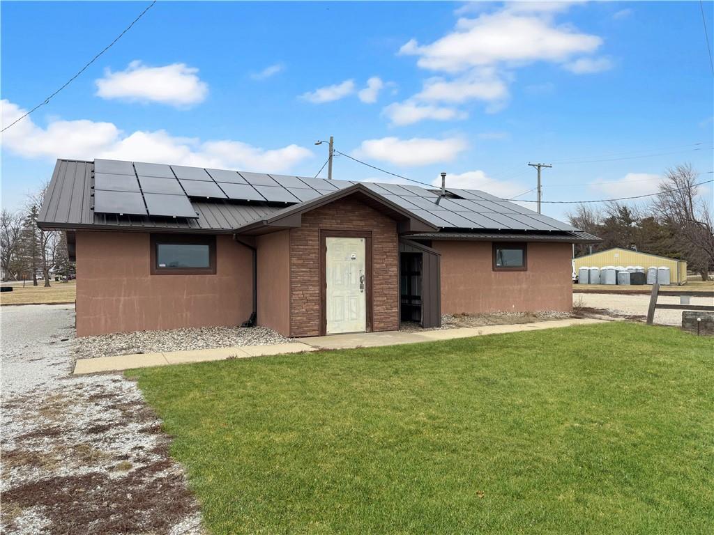 Property Image for 1806 E State Route 133