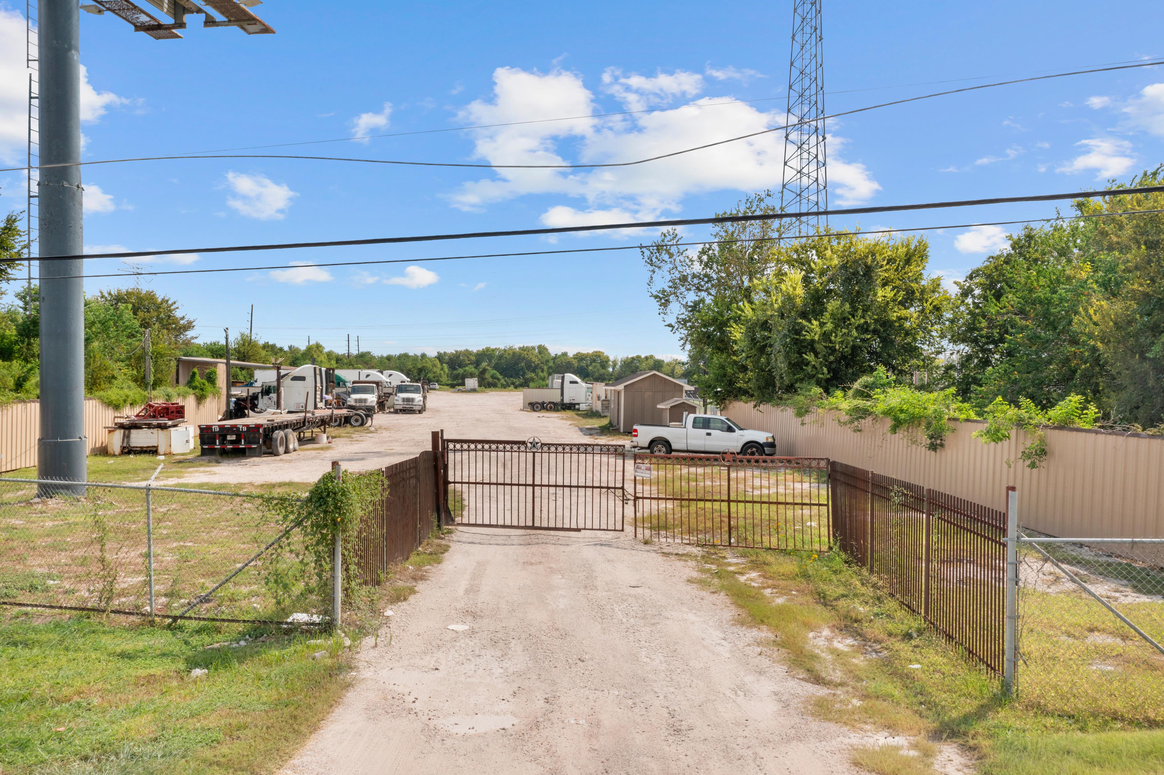 Property Image for 15630 Highway 6