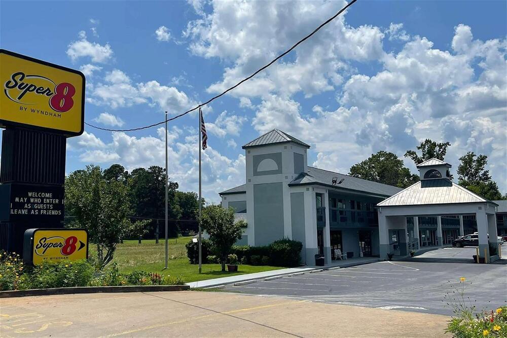 Property Image for 970 Elbert St, Elberton GA 30635