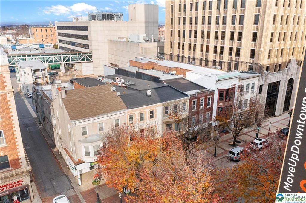 Property Image for 919 W Hamilton St
