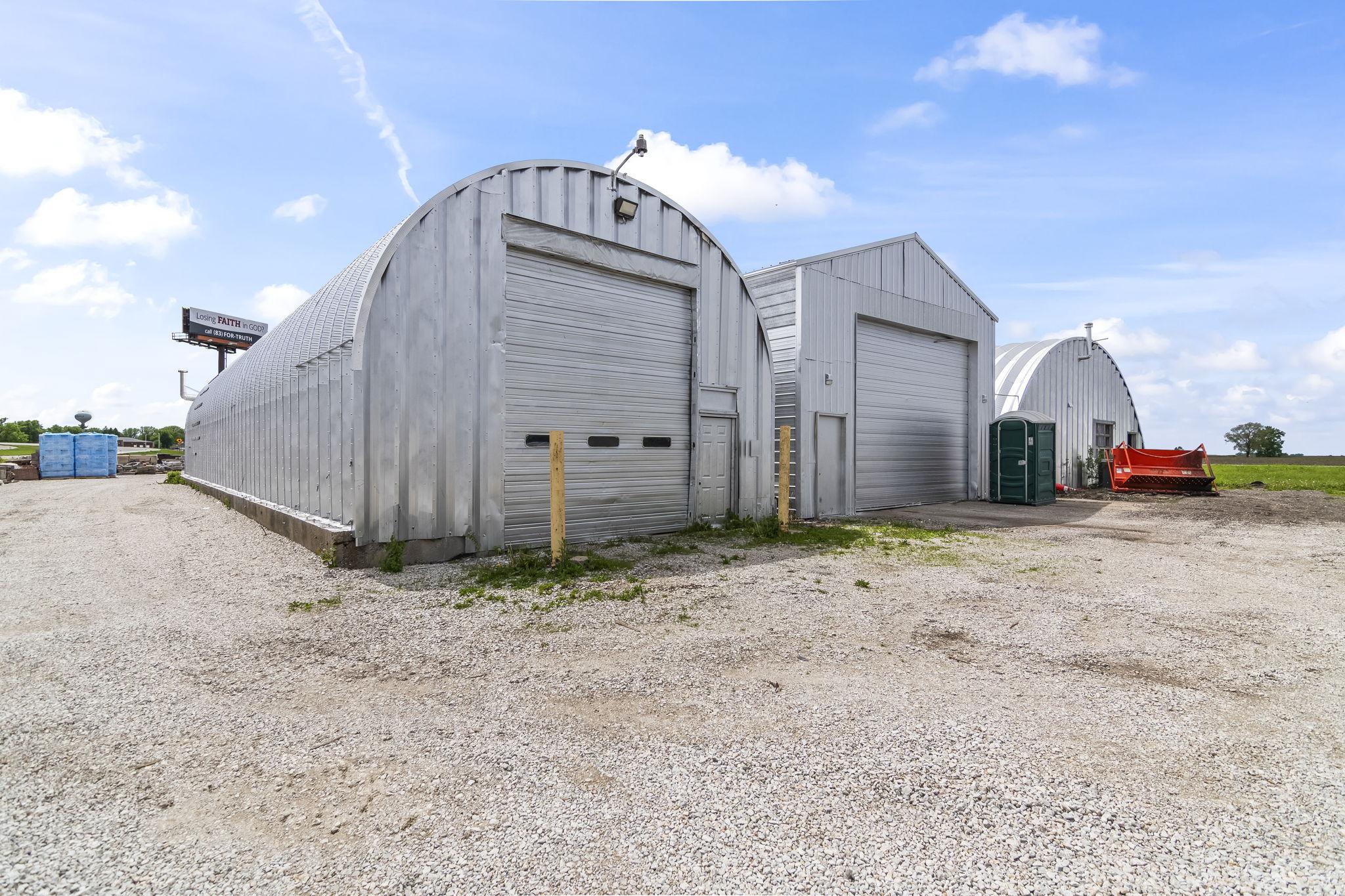 Property Image for 31000 W Frontage Road