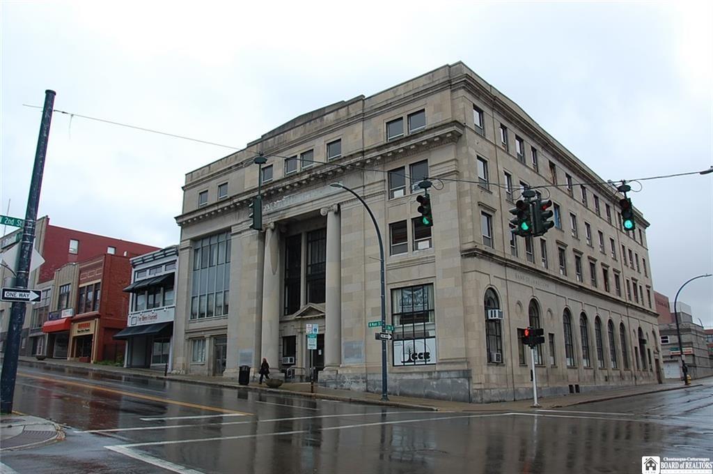 Property Image for 200-206 N Main St