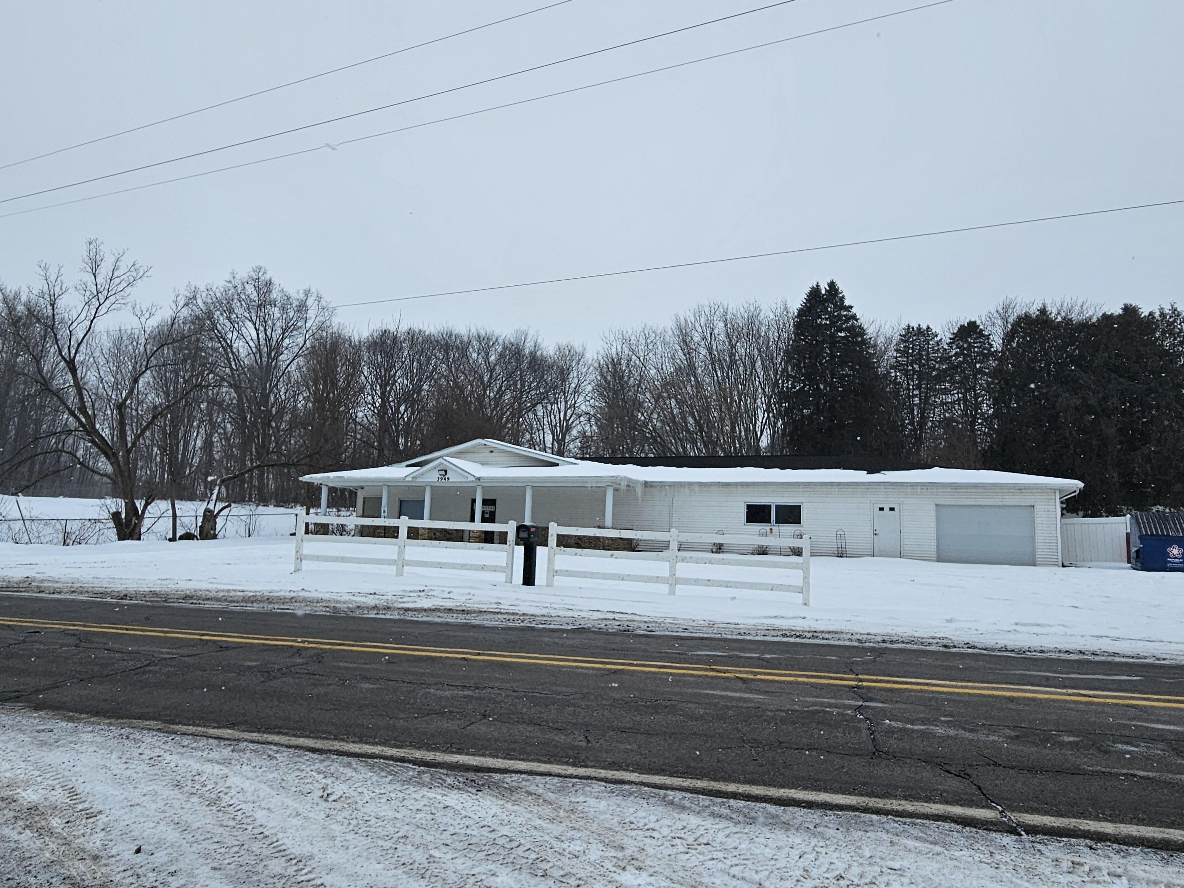 Property Image for 3949 N. River