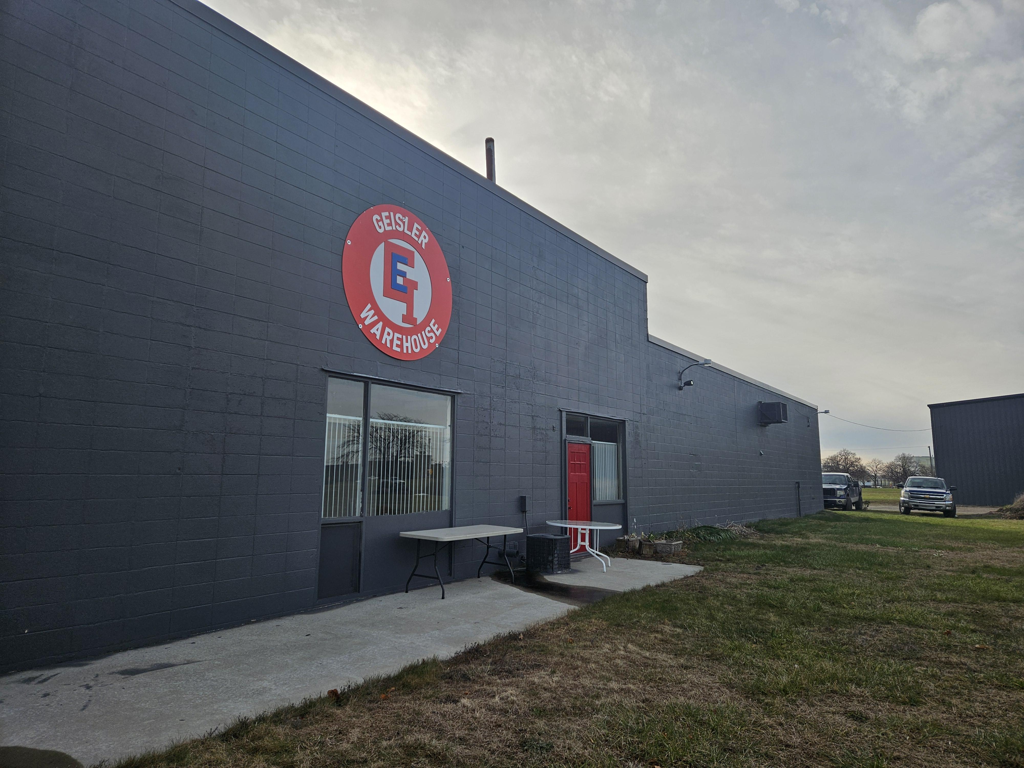 Property Image for 1406 E. Pine