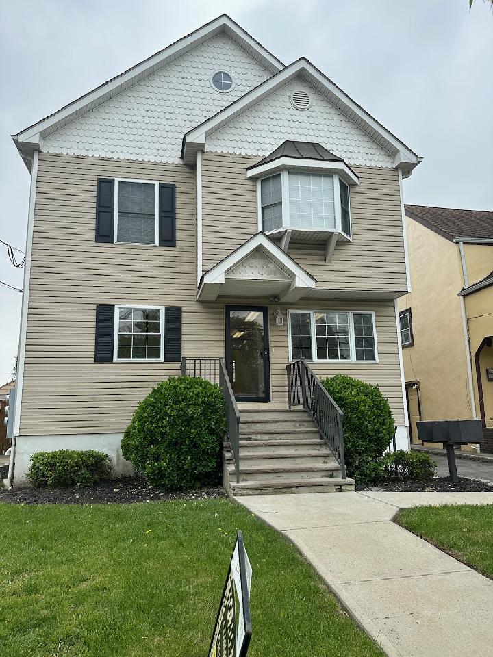 Property Image for 249 Main St