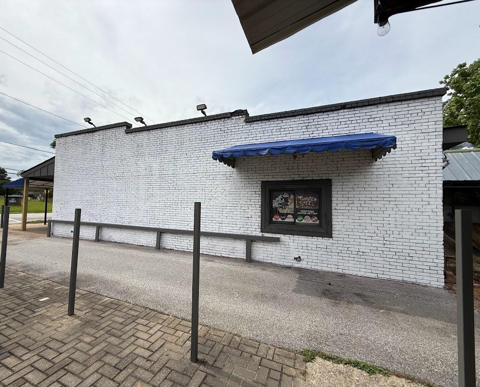 Property Image for 665 Main Street