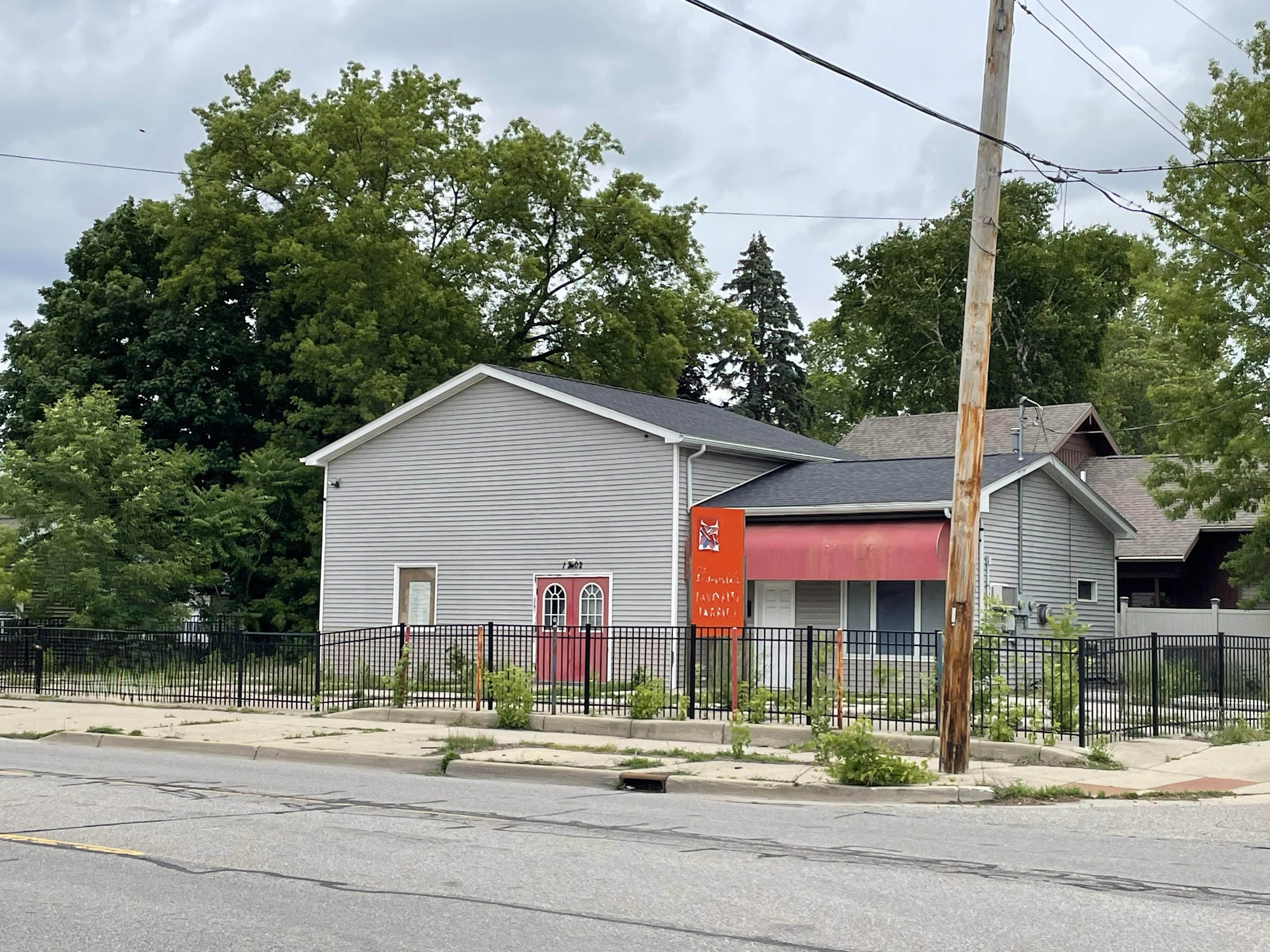 Property Image for 1200 N. Henry