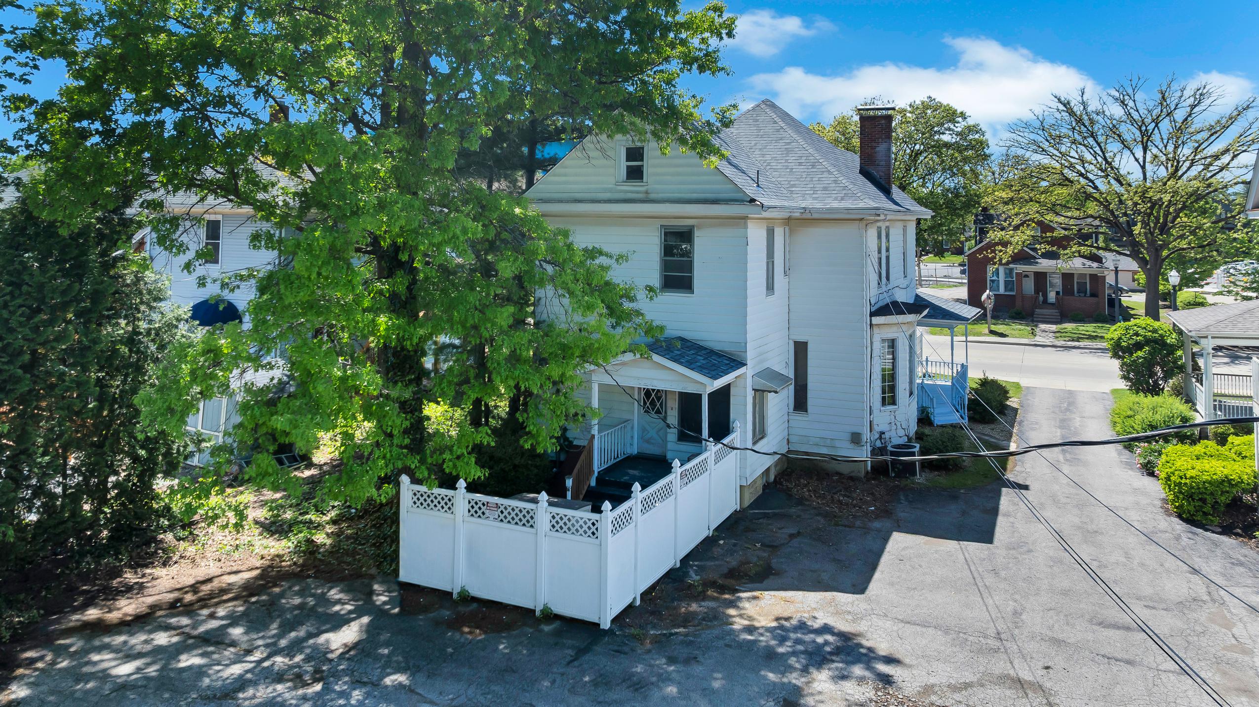 Property Image for 220 South Buchanan Street