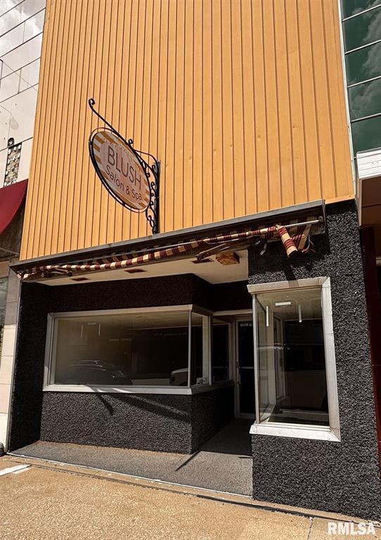 Property Image for 219 E Main Street