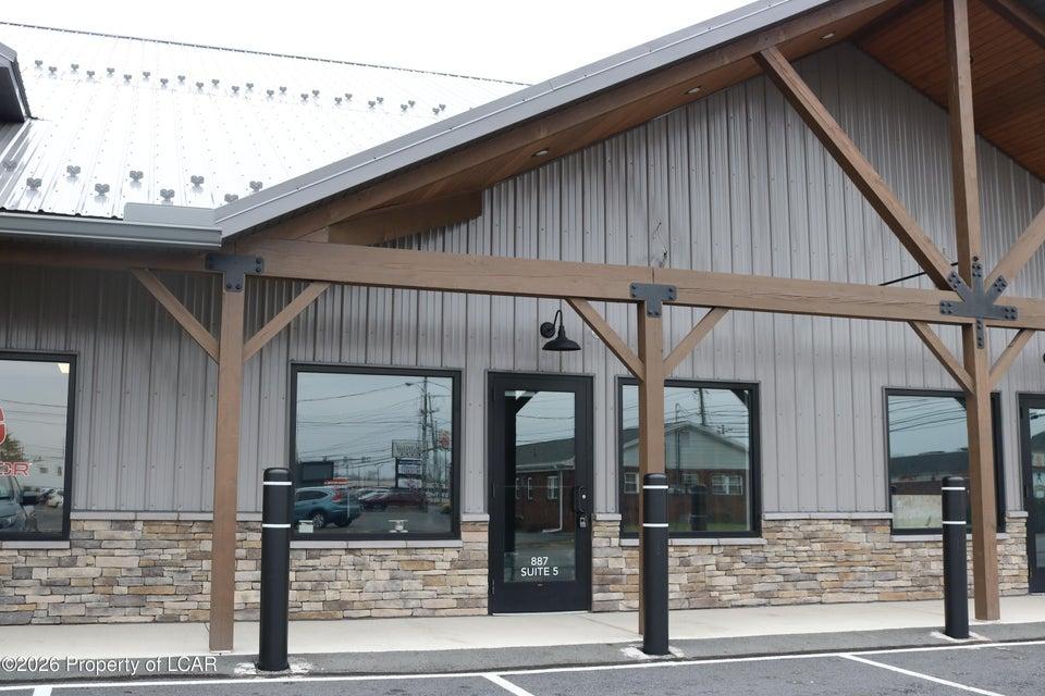 Property Image for 887-5 Wyoming Avenue