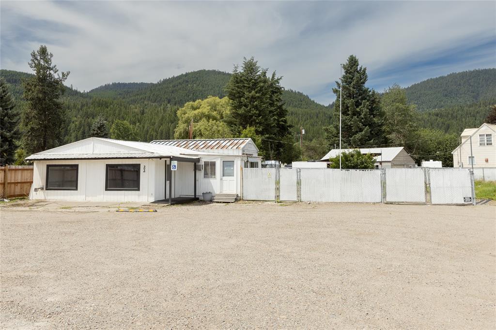Property Image for 22 Crossroad Way