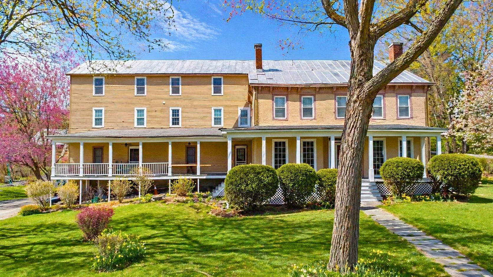 Property Image for 1114 Main Street