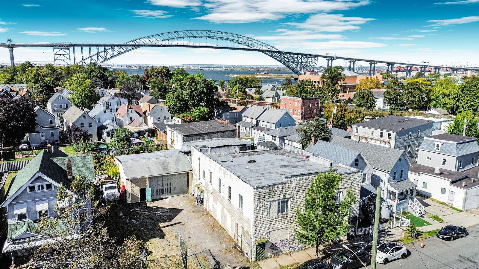 Property Image for 116 Faber St