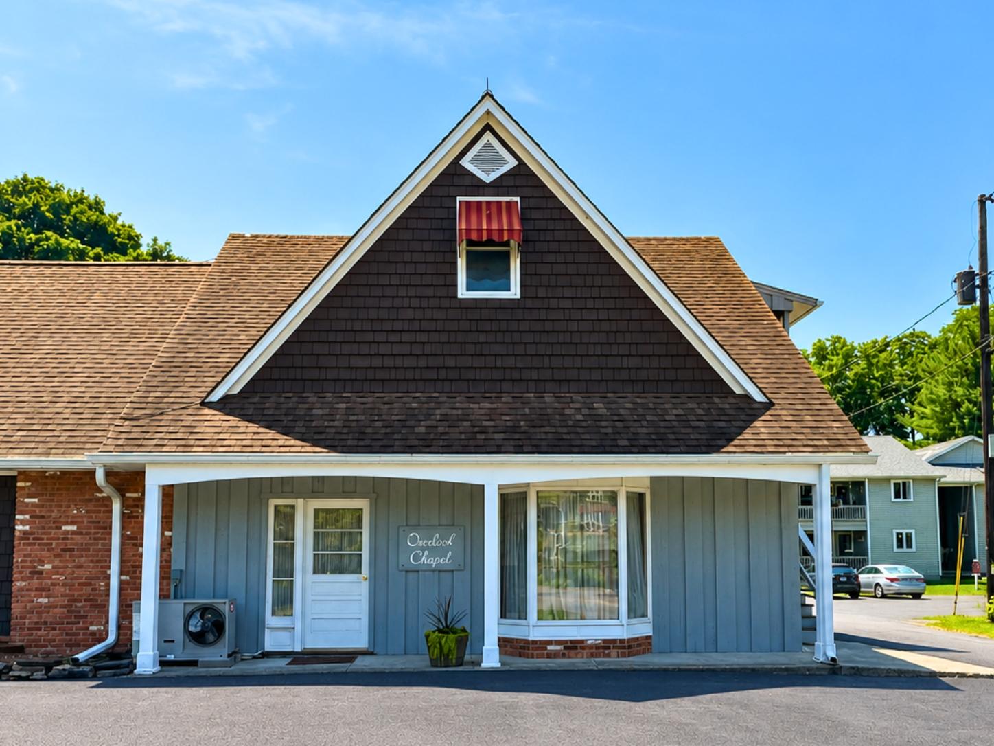 Property Image for 139 Jefferson Heights 3