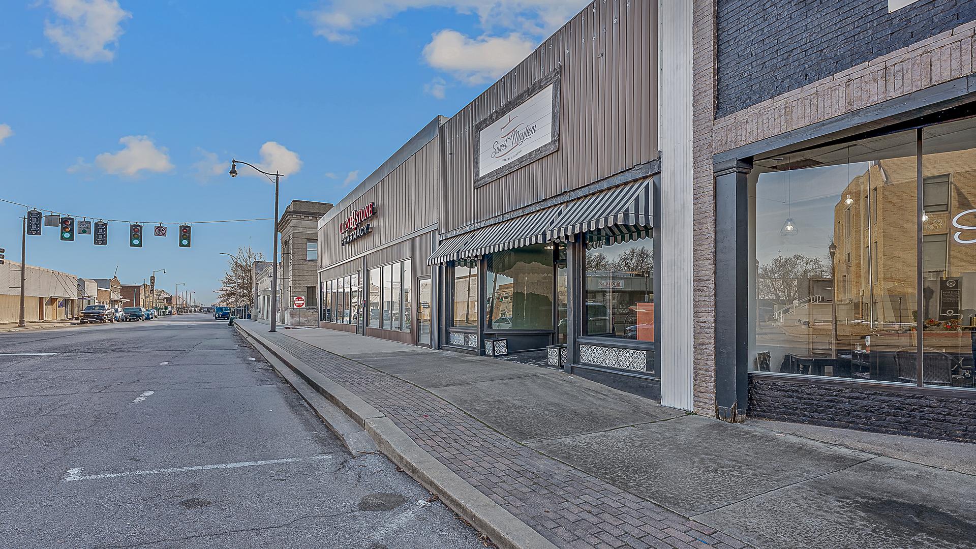 Property Image for 121 S S Square