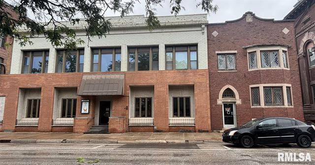 Property Image for 139 S Cherry Street