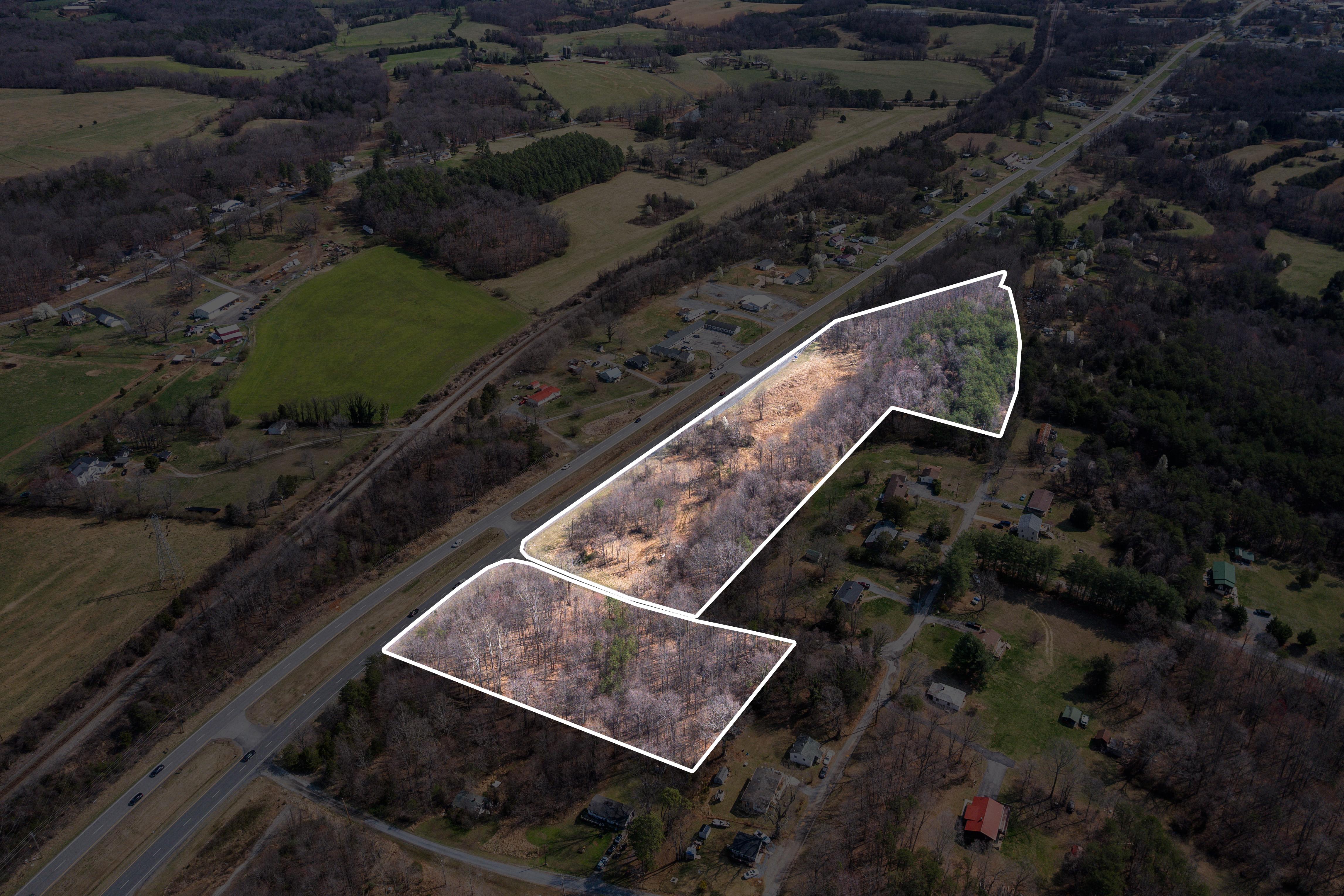 Property Image for 4 Tracts W Lynchburg Salem Turnpike