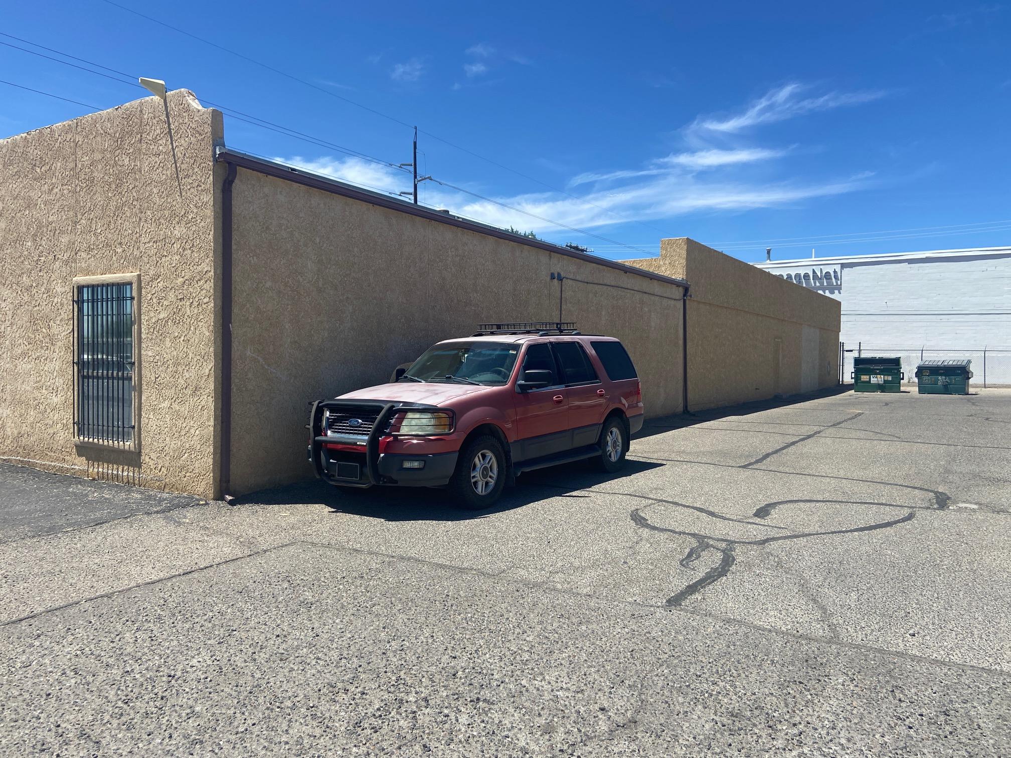 Property Image for 900 N Sullivan Ave