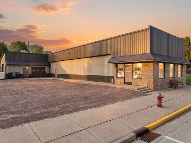Property Image for 123 S Main St