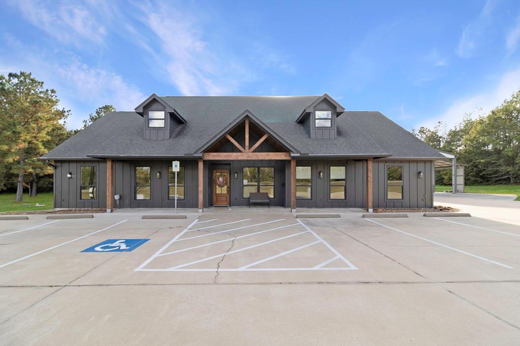 Property Image for 7899 US Hwy 190 W