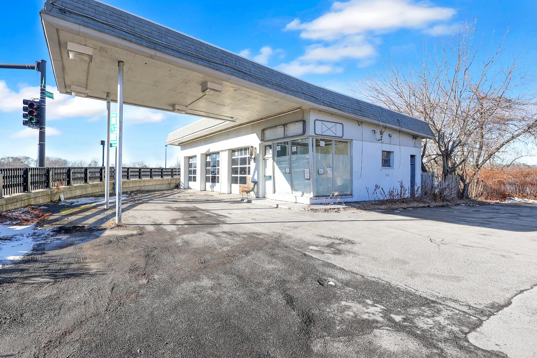 Property Image for 301 Main Street