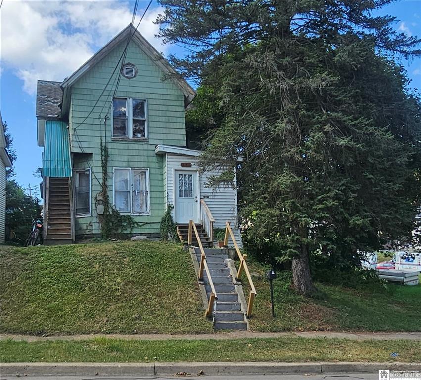 Property Image for 541 Crescent St