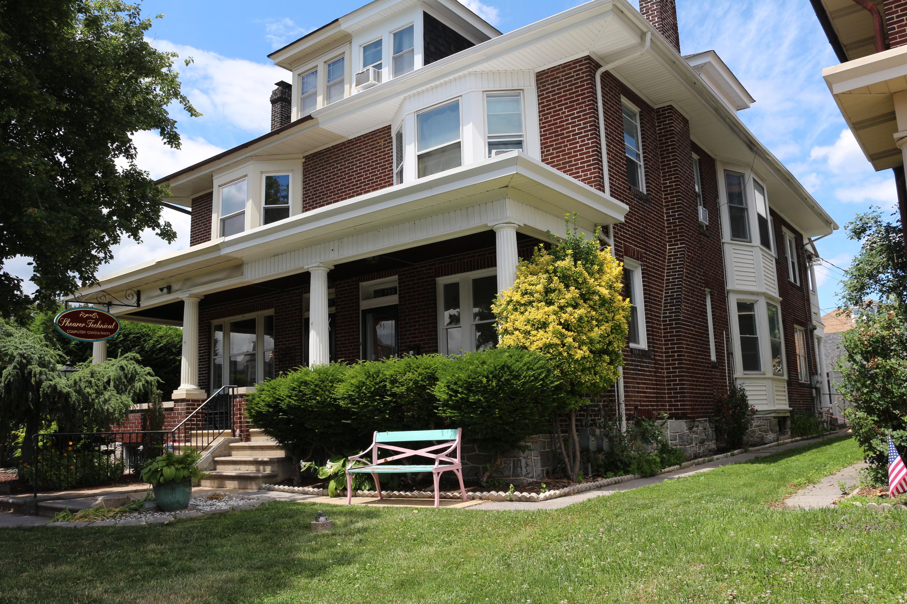Property Image for 725 Penn Ave