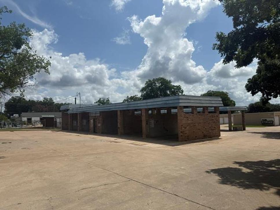 Property Image for 405 S Washington Street