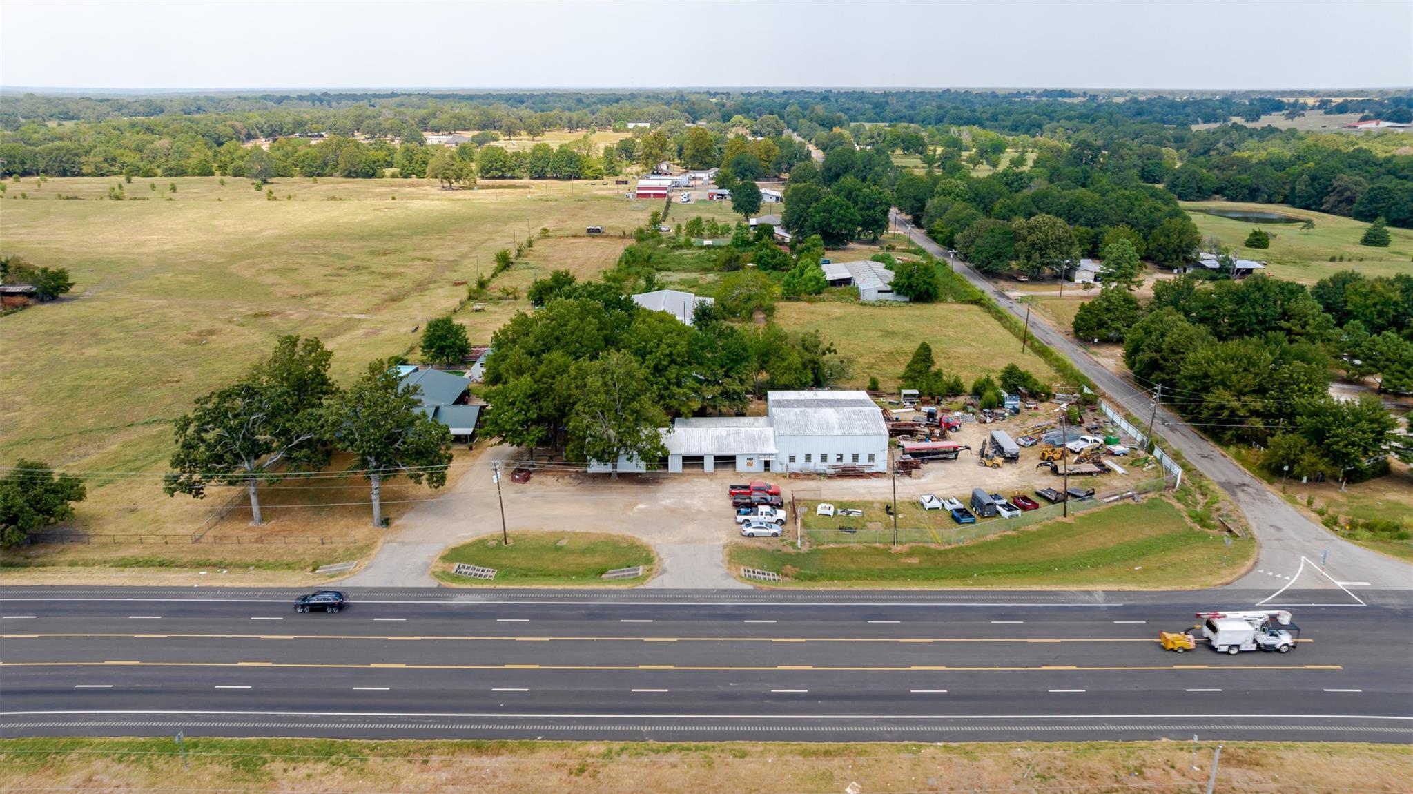 Property Image for 4687 E Hwy 82