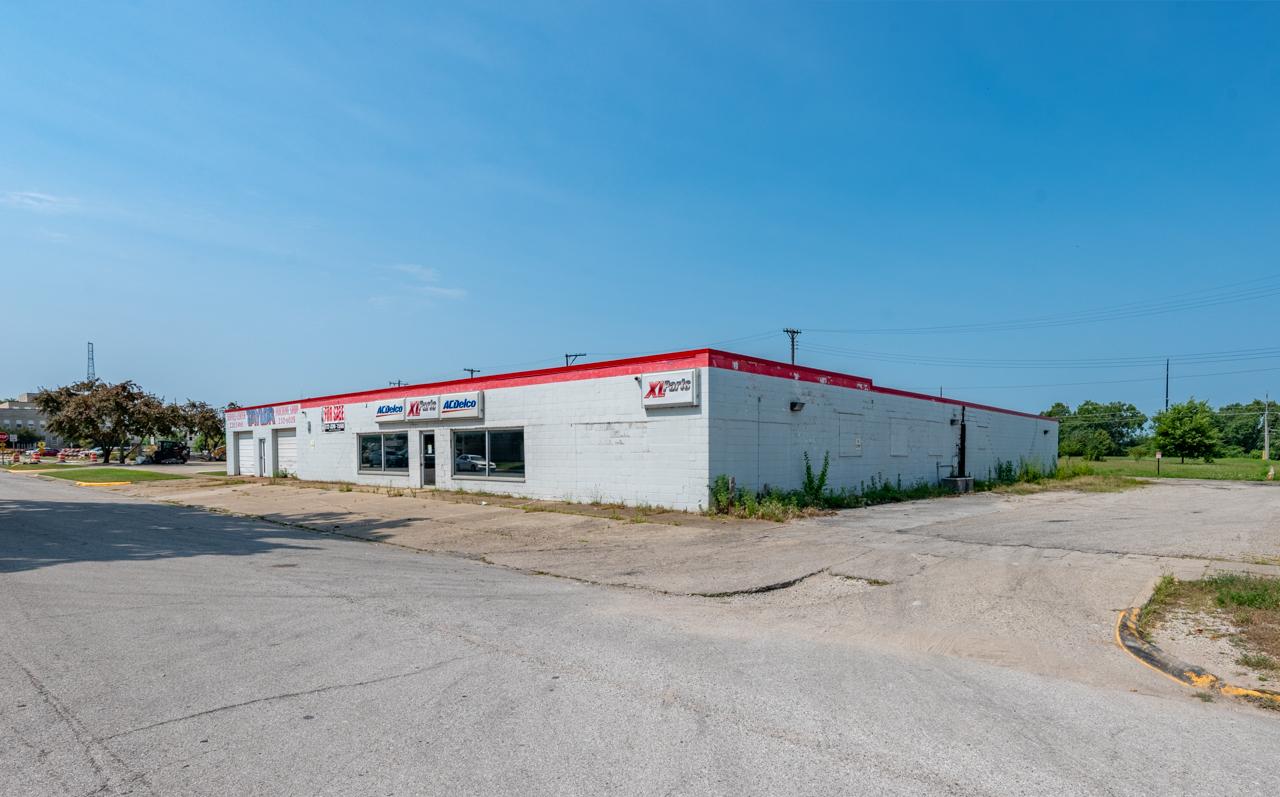 Property Image for 124 N 2nd ST