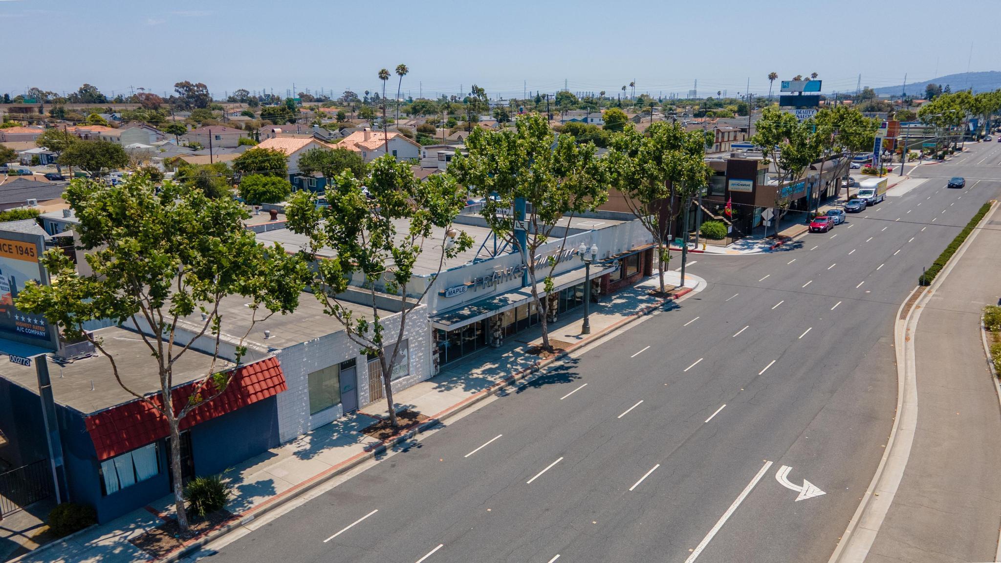 Property Image for 16418 Hawthorne Boulevard