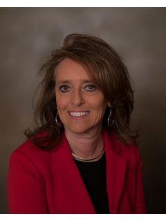 Lisa Boors of CENTURY 21 Strayer & Associates photo