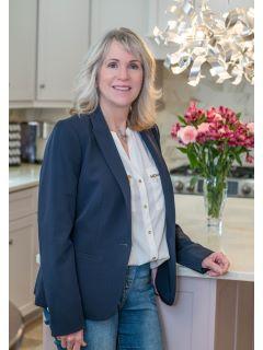 Donna Breen of CENTURY 21 Turner Brokers photo