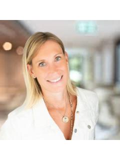 Lisa Cozzi of CENTURY 21 AllPoints Realty photo