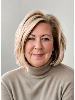 Breta Stewart of CENTURY 21 Signature Real Estate photo