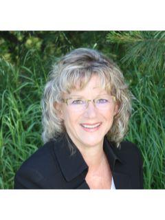 Deb Bounds of CENTURY 21 Land of Lakes photo