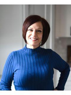 Jen Pinkney of CENTURY 21 Frontier Realty photo