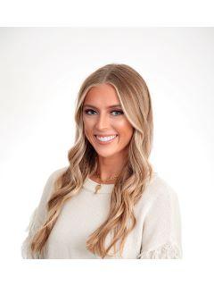 Jessica Smith of CENTURY 21 J. Carter & Company photo