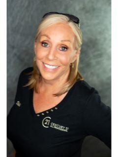 Debi Jensen of CENTURY 21 All Professional photo