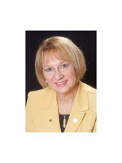 Madonna Steinlage of CENTURY 21 Coast to Coast photo