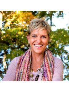 Pamela Colvin of CENTURY 21 Peterson Real Estate photo