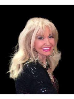 Margaret Davis of CENTURY 21 Integra photo