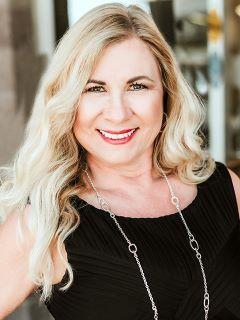 Ana Logan of CENTURY 21 Arizona Foothills photo