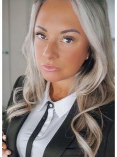 Kristin Giroux of CENTURY 21 Queen City Real Estate photo