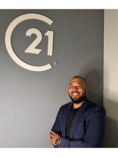 Alexander Andujar of CENTURY 21 Realty Group photo