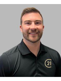 Aaron Peters of CENTURY 21 Broughton Team photo