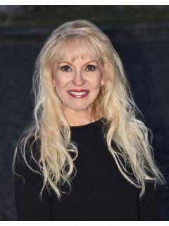 Joyce Keefer of CENTURY 21 Price Right photo